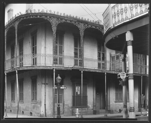 [Corner House with Cast-Iron Balcony, New Orleans, Louisiana], Walker Evans (American, St. Louis, Missouri 1903–1975 New Haven, Connecticut), Film negative 