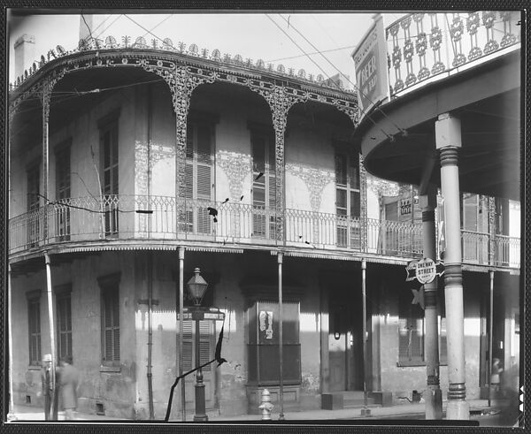 [Corner House with Cast-Iron Balcony, New Orleans, Louisiana], Walker Evans (American, St. Louis, Missouri 1903–1975 New Haven, Connecticut), Film negative 