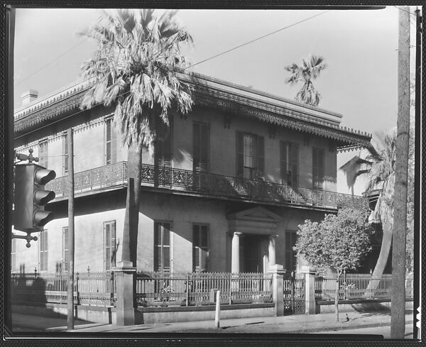 [Stone Town House with Cast-Iron Balconies and Fence in French Quarter, Esplanade Avenue, New Orleans, Louisiana], Walker Evans (American, St. Louis, Missouri 1903–1975 New Haven, Connecticut), Film negative 
