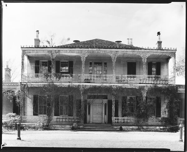 [Elmcourt Ante-bellum House, Natchez, Mississippi], Walker Evans (American, St. Louis, Missouri 1903–1975 New Haven, Connecticut), Film negative 