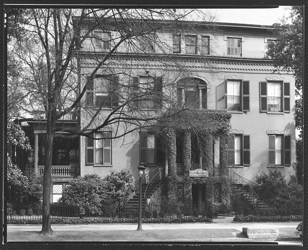 [Brick Greek Revival Building with Ivy-Covered Entry Porch, Funeral Home, Augusta, Georgia], Walker Evans (American, St. Louis, Missouri 1903–1975 New Haven, Connecticut), Film negative 