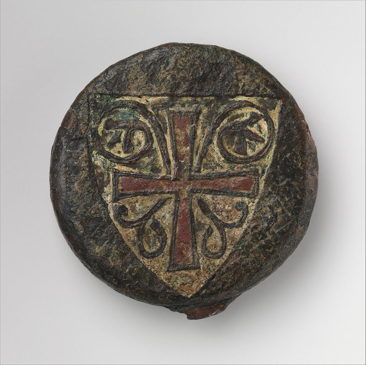 Sword Pommel with the Arms of Pierre de Dreux (ca. 1187–1250), Duke of Brittany and Earl of Richmond, Copper, gold, enamel, iron, French