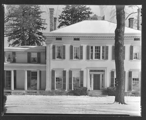 [Rear View of Greek Revival House, Residence of Gifford Cochran, Croton Falls, New York], Walker Evans (American, St. Louis, Missouri 1903–1975 New Haven, Connecticut), Film negative 