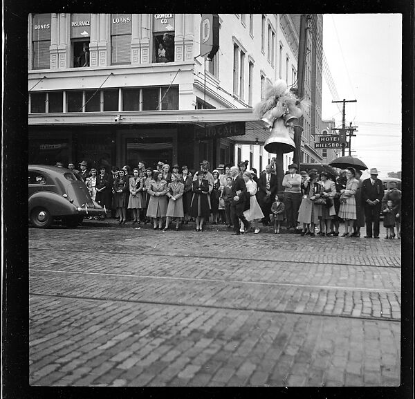 [125 Views of West Coast of Florida, Including: Women on Benches in Sarasota, Mangroves, Pelicans, Shuffleboard Players, Men on Street in Tampa, Sponge Diving Wharves at Tarpon Springs, Coastal Residences, Fishermen, and Miscellaneous Street Scenes], Walker Evans (American, St. Louis, Missouri 1903–1975 New Haven, Connecticut), Film negative