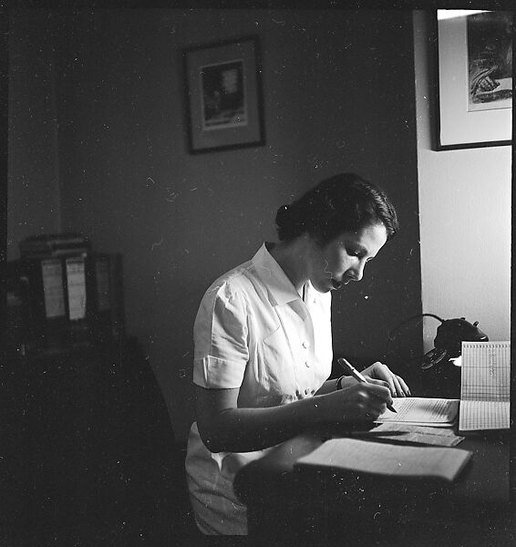 [44 Portraits and Views: Unidentified Doctor ("Lucas"), Nurse ("Dannenberg"), and Office (40), and Jane Smith Evans and Billie Voorhees in 441 East 92nd Street Apartment (4), New York City], Walker Evans (American, St. Louis, Missouri 1903–1975 New Haven, Connecticut), Film negative