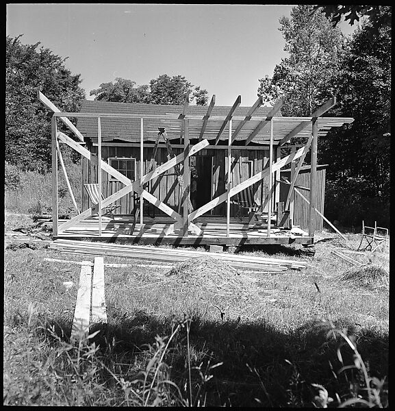 [38 Portraits and Views: Michael Voorhees (14) and Walker Evans' Studio Addition Under Construction (24), Old Lyme, Connecticut], Walker Evans (American, St. Louis, Missouri 1903–1975 New Haven, Connecticut), Film negative