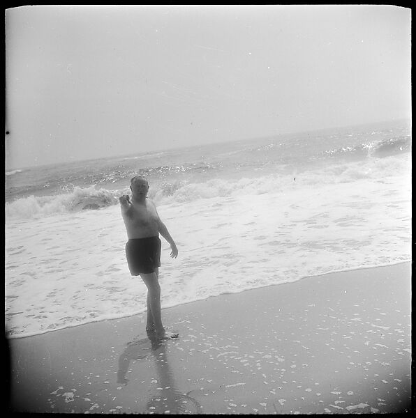 [12 Portraits of Unidentified People on Beach and In Cottage Doorway, Possibly England], Walker Evans (American, St. Louis, Missouri 1903–1975 New Haven, Connecticut), Film negative