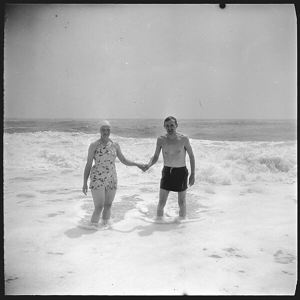 [12 Portraits of Unidentified People on Beach and In Cottage Doorway, Possibly England], Walker Evans (American, St. Louis, Missouri 1903–1975 New Haven, Connecticut), Film negative