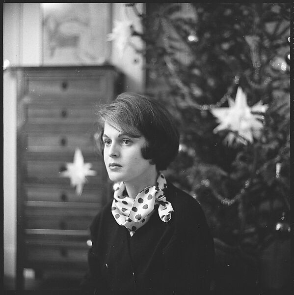 [12 Portraits of Isabelle Evans at 163 East 94th Street, New York City], Walker Evans (American, St. Louis, Missouri 1903–1975 New Haven, Connecticut), Film negative