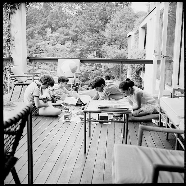 [237 Portraits of Frank W. Hoch and His Family at Home, Irvington-on-Hudson, New York], Walker Evans (American, St. Louis, Missouri 1903–1975 New Haven, Connecticut), Film negative