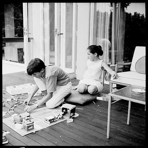 [237 Portraits of Frank W. Hoch and His Family at Home, Irvington-on-Hudson, New York], Walker Evans (American, St. Louis, Missouri 1903–1975 New Haven, Connecticut), Film negative