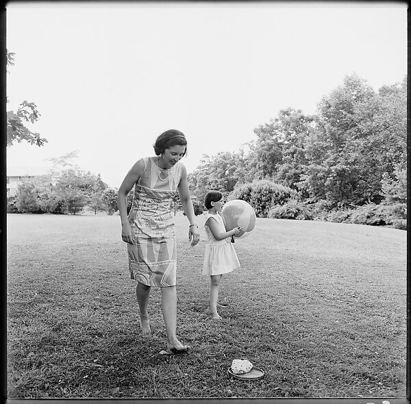 [237 Portraits of Frank W. Hoch and His Family at Home, Irvington-on-Hudson, New York], Walker Evans (American, St. Louis, Missouri 1903–1975 New Haven, Connecticut), Film negative