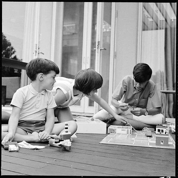 [237 Portraits of Frank W. Hoch and His Family at Home, Irvington-on-Hudson, New York], Walker Evans (American, St. Louis, Missouri 1903–1975 New Haven, Connecticut), Film negative