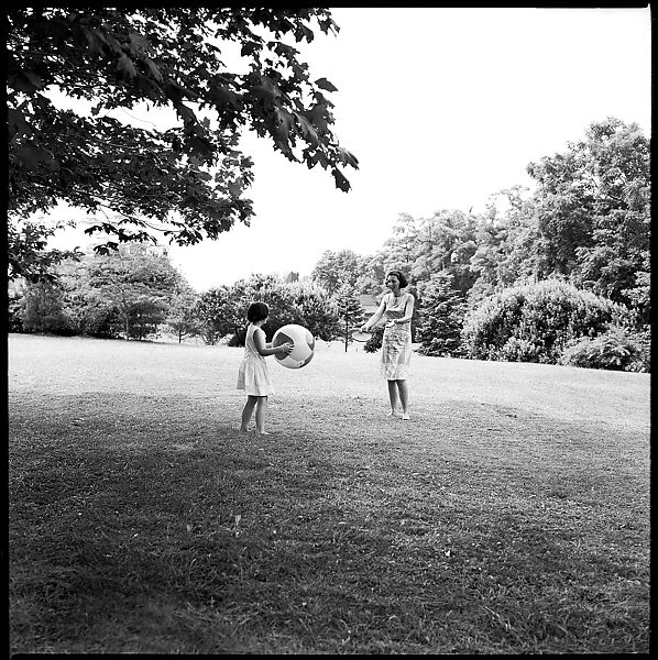 [237 Portraits of Frank W. Hoch and His Family at Home, Irvington-on-Hudson, New York], Walker Evans (American, St. Louis, Missouri 1903–1975 New Haven, Connecticut), Film negative