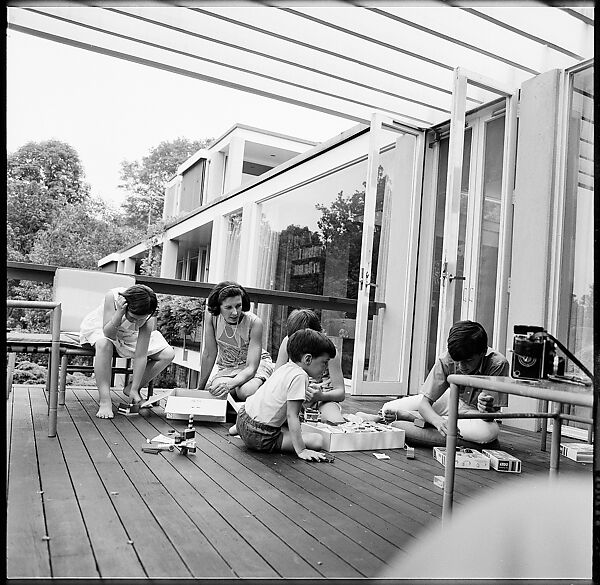 [237 Portraits of Frank W. Hoch and His Family at Home, Irvington-on-Hudson, New York], Walker Evans (American, St. Louis, Missouri 1903–1975 New Haven, Connecticut), Film negative