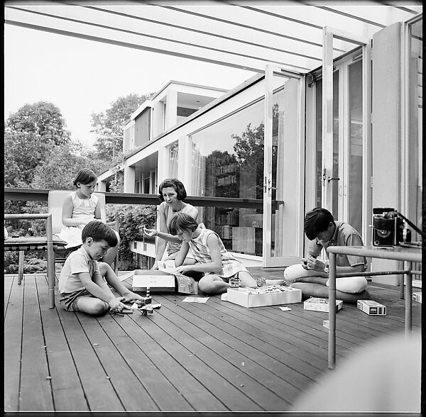 [237 Portraits of Frank W. Hoch and His Family at Home, Irvington-on-Hudson, New York], Walker Evans (American, St. Louis, Missouri 1903–1975 New Haven, Connecticut), Film negative