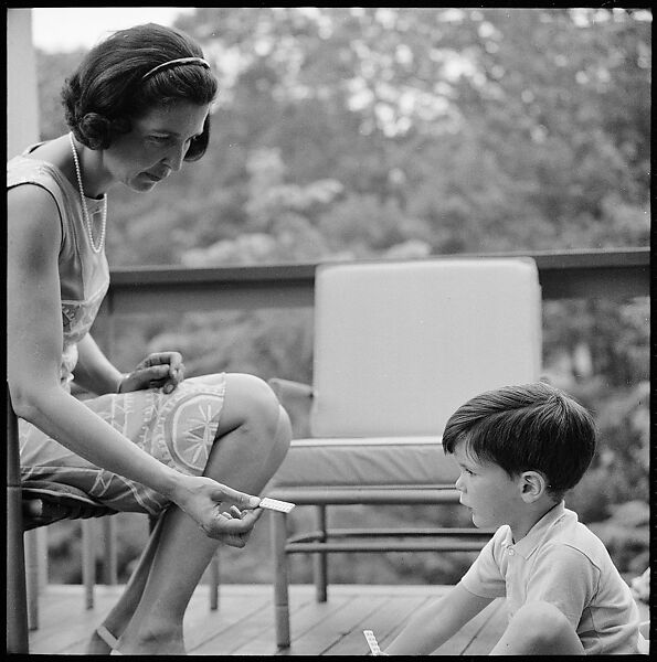 [237 Portraits of Frank W. Hoch and His Family at Home, Irvington-on-Hudson, New York], Walker Evans (American, St. Louis, Missouri 1903–1975 New Haven, Connecticut), Film negative