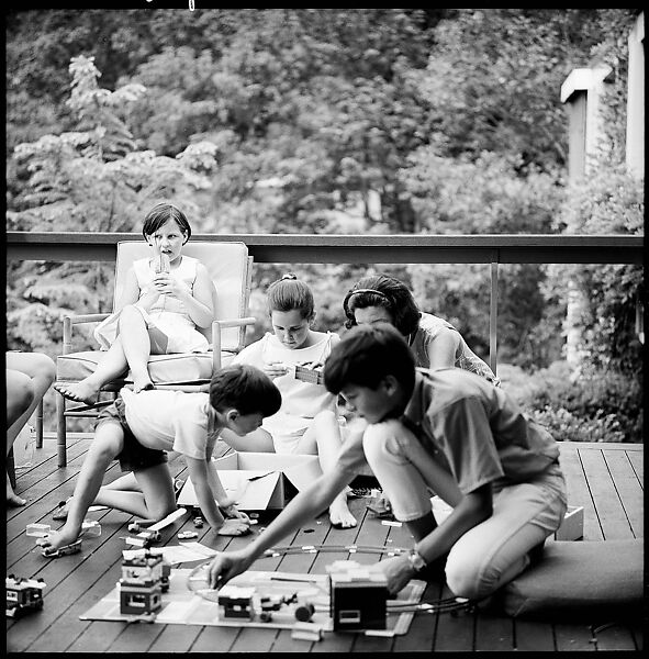 [237 Portraits of Frank W. Hoch and His Family at Home, Irvington-on-Hudson, New York], Walker Evans (American, St. Louis, Missouri 1903–1975 New Haven, Connecticut), Film negative