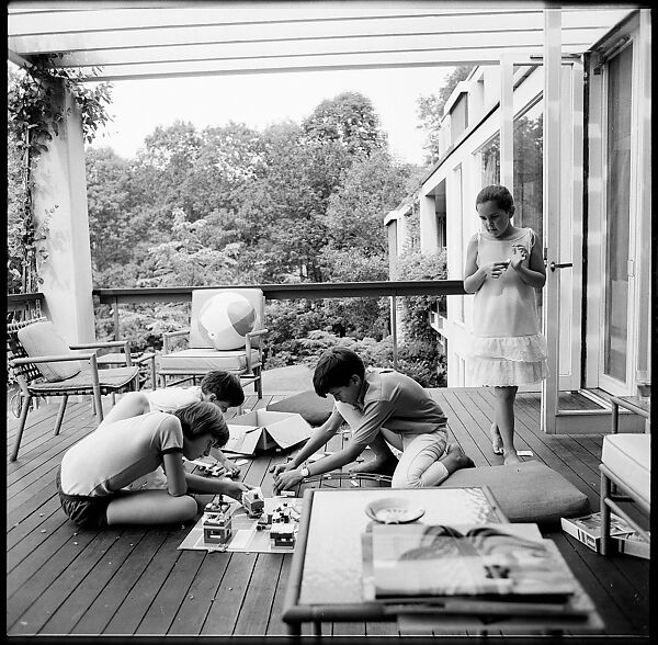 [237 Portraits of Frank W. Hoch and His Family at Home, Irvington-on-Hudson, New York], Walker Evans (American, St. Louis, Missouri 1903–1975 New Haven, Connecticut), Film negative