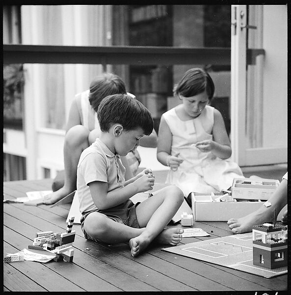 [237 Portraits of Frank W. Hoch and His Family at Home, Irvington-on-Hudson, New York], Walker Evans (American, St. Louis, Missouri 1903–1975 New Haven, Connecticut), Film negative