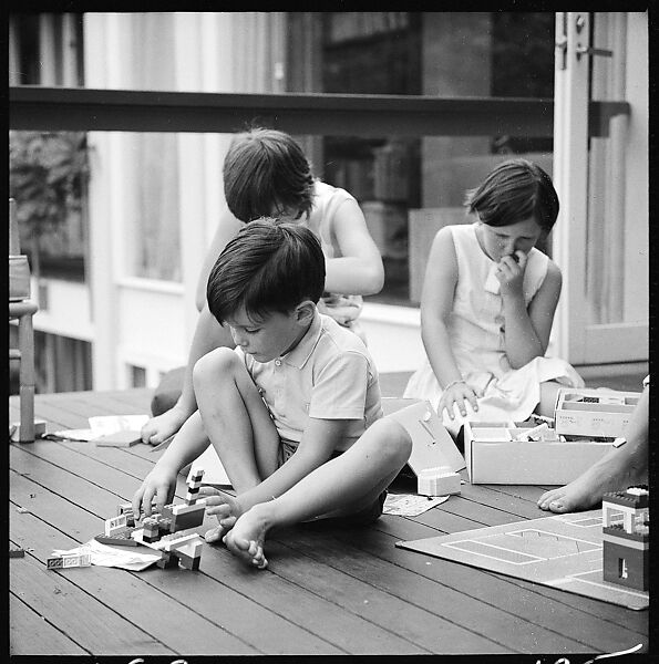 [237 Portraits of Frank W. Hoch and His Family at Home, Irvington-on-Hudson, New York], Walker Evans (American, St. Louis, Missouri 1903–1975 New Haven, Connecticut), Film negative