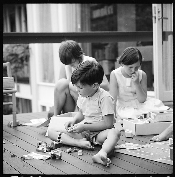 [237 Portraits of Frank W. Hoch and His Family at Home, Irvington-on-Hudson, New York], Walker Evans (American, St. Louis, Missouri 1903–1975 New Haven, Connecticut), Film negative