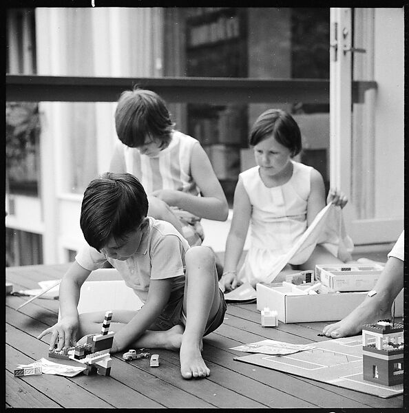 [237 Portraits of Frank W. Hoch and His Family at Home, Irvington-on-Hudson, New York], Walker Evans (American, St. Louis, Missouri 1903–1975 New Haven, Connecticut), Film negative