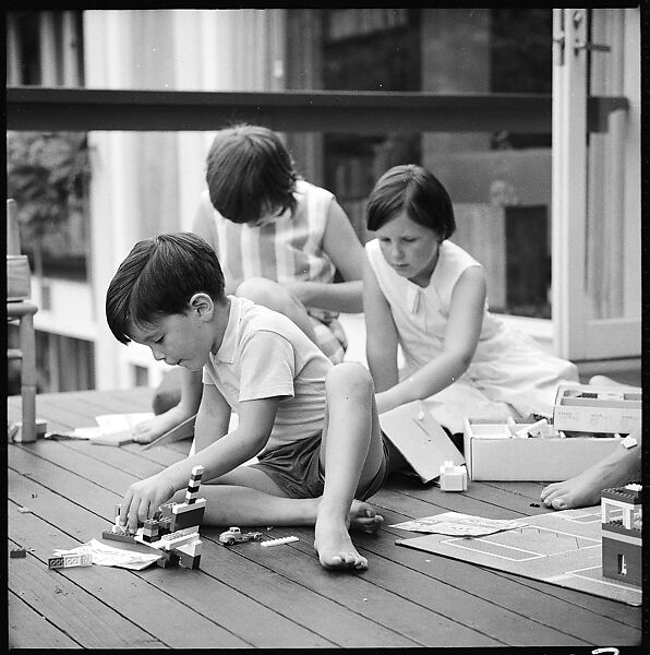 [237 Portraits of Frank W. Hoch and His Family at Home, Irvington-on-Hudson, New York], Walker Evans (American, St. Louis, Missouri 1903–1975 New Haven, Connecticut), Film negative