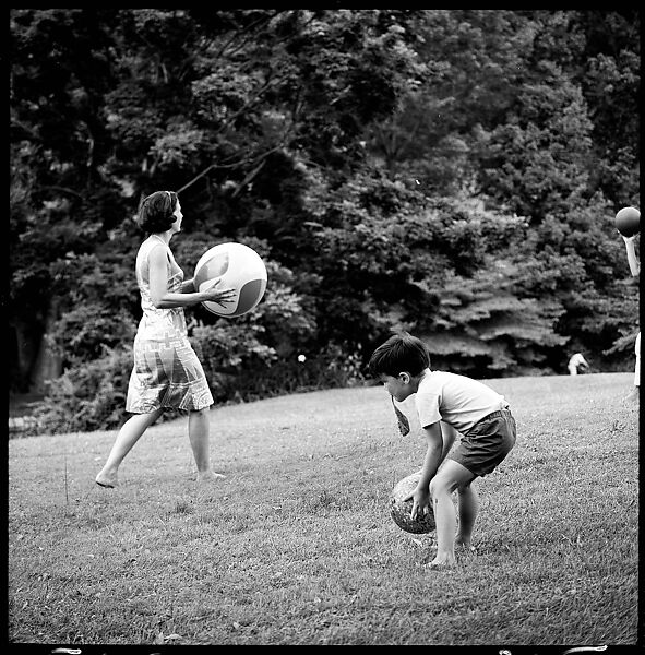 [237 Portraits of Frank W. Hoch and His Family at Home, Irvington-on-Hudson, New York], Walker Evans (American, St. Louis, Missouri 1903–1975 New Haven, Connecticut), Film negative
