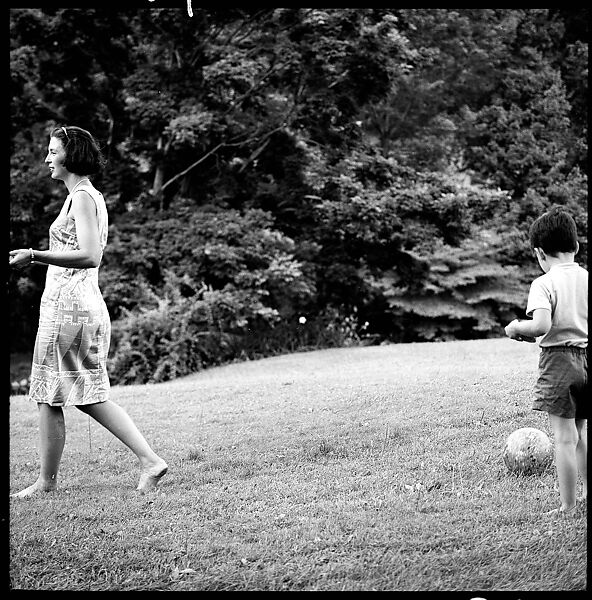 [237 Portraits of Frank W. Hoch and His Family at Home, Irvington-on-Hudson, New York], Walker Evans (American, St. Louis, Missouri 1903–1975 New Haven, Connecticut), Film negative