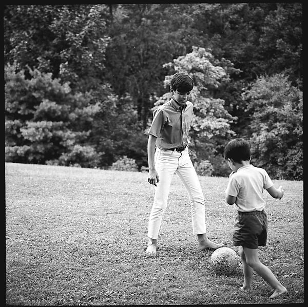 [237 Portraits of Frank W. Hoch and His Family at Home, Irvington-on-Hudson, New York], Walker Evans (American, St. Louis, Missouri 1903–1975 New Haven, Connecticut), Film negative