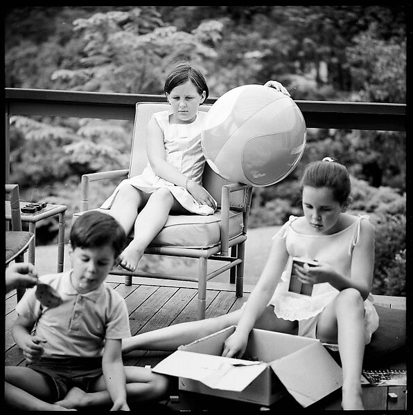 [237 Portraits of Frank W. Hoch and His Family at Home, Irvington-on-Hudson, New York], Walker Evans (American, St. Louis, Missouri 1903–1975 New Haven, Connecticut), Film negative