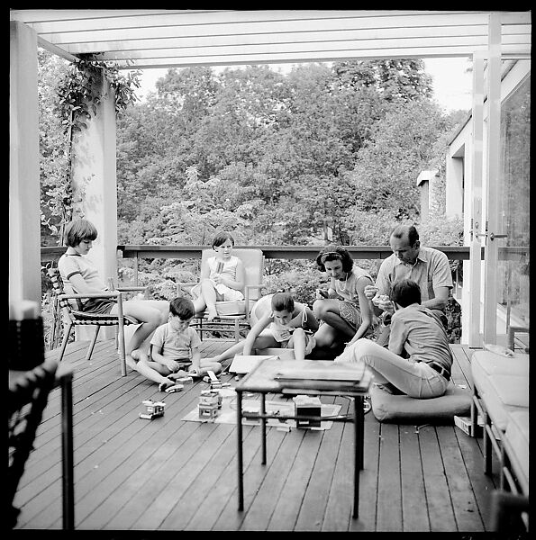 [237 Portraits of Frank W. Hoch and His Family at Home, Irvington-on-Hudson, New York], Walker Evans (American, St. Louis, Missouri 1903–1975 New Haven, Connecticut), Film negative