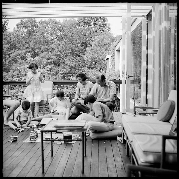 [237 Portraits of Frank W. Hoch and His Family at Home, Irvington-on-Hudson, New York], Walker Evans (American, St. Louis, Missouri 1903–1975 New Haven, Connecticut), Film negative