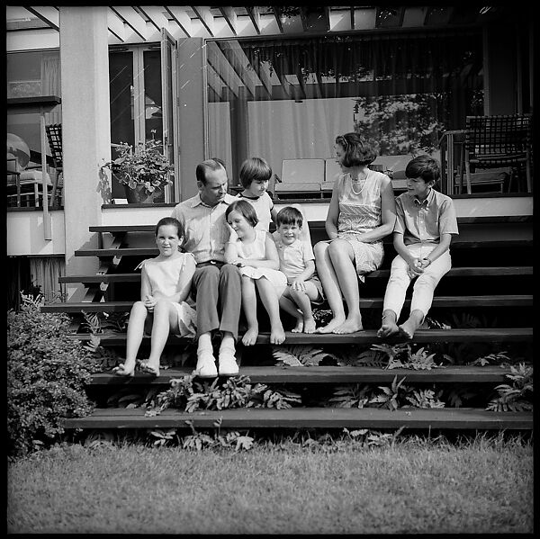 [237 Portraits of Frank W. Hoch and His Family at Home, Irvington-on-Hudson, New York], Walker Evans (American, St. Louis, Missouri 1903–1975 New Haven, Connecticut), Film negative