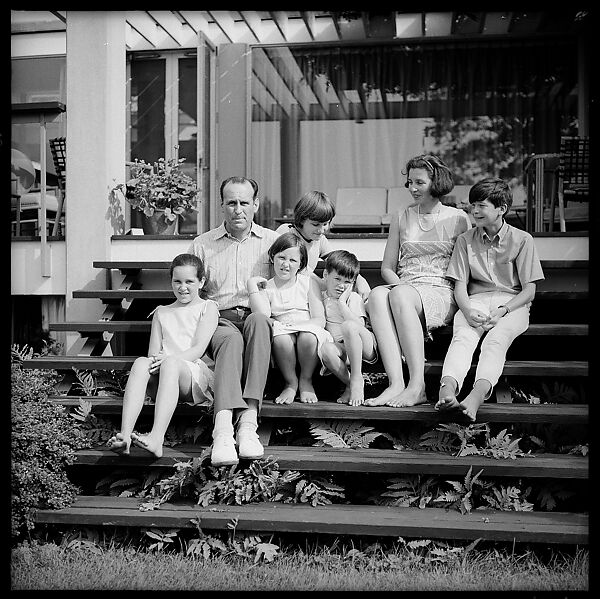 [237 Portraits of Frank W. Hoch and His Family at Home, Irvington-on-Hudson, New York], Walker Evans (American, St. Louis, Missouri 1903–1975 New Haven, Connecticut), Film negative