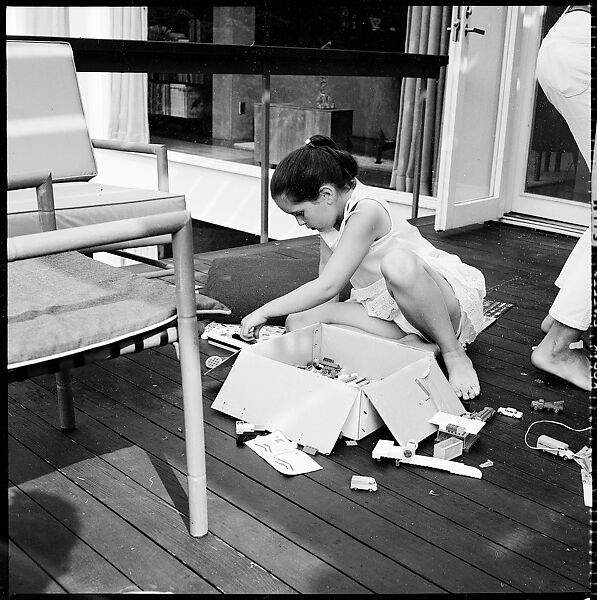 [237 Portraits of Frank W. Hoch and His Family at Home, Irvington-on-Hudson, New York], Walker Evans (American, St. Louis, Missouri 1903–1975 New Haven, Connecticut), Film negative