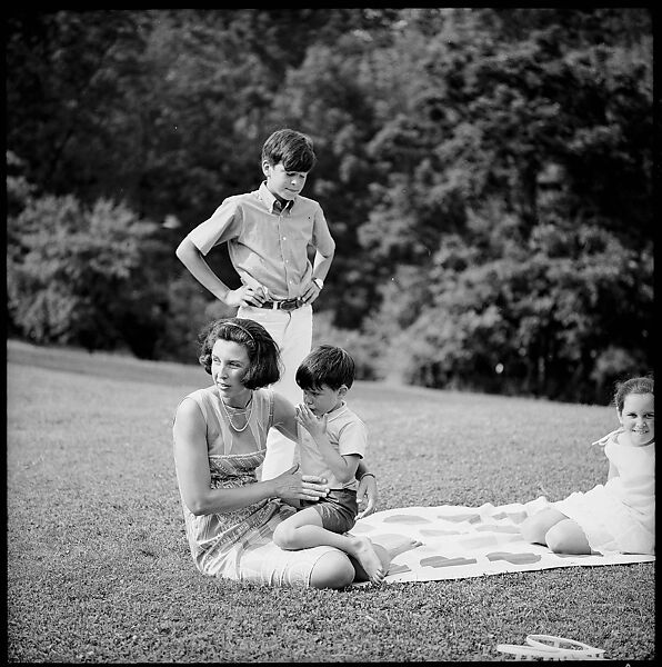 [237 Portraits of Frank W. Hoch and His Family at Home, Irvington-on-Hudson, New York], Walker Evans (American, St. Louis, Missouri 1903–1975 New Haven, Connecticut), Film negative