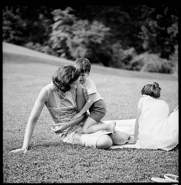 [237 Portraits of Frank W. Hoch and His Family at Home, Irvington-on-Hudson, New York], Walker Evans (American, St. Louis, Missouri 1903–1975 New Haven, Connecticut), Film negative