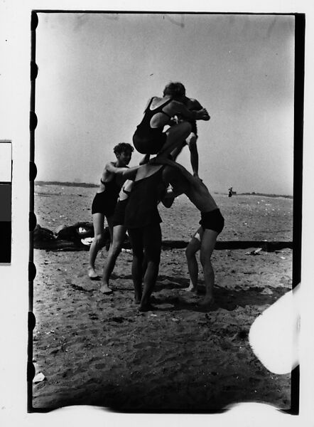 [Two 35mm Film Frames: Human Pyramid on Beach, Coney Island?, New York], Walker Evans (American, St. Louis, Missouri 1903–1975 New Haven, Connecticut), Film negative 