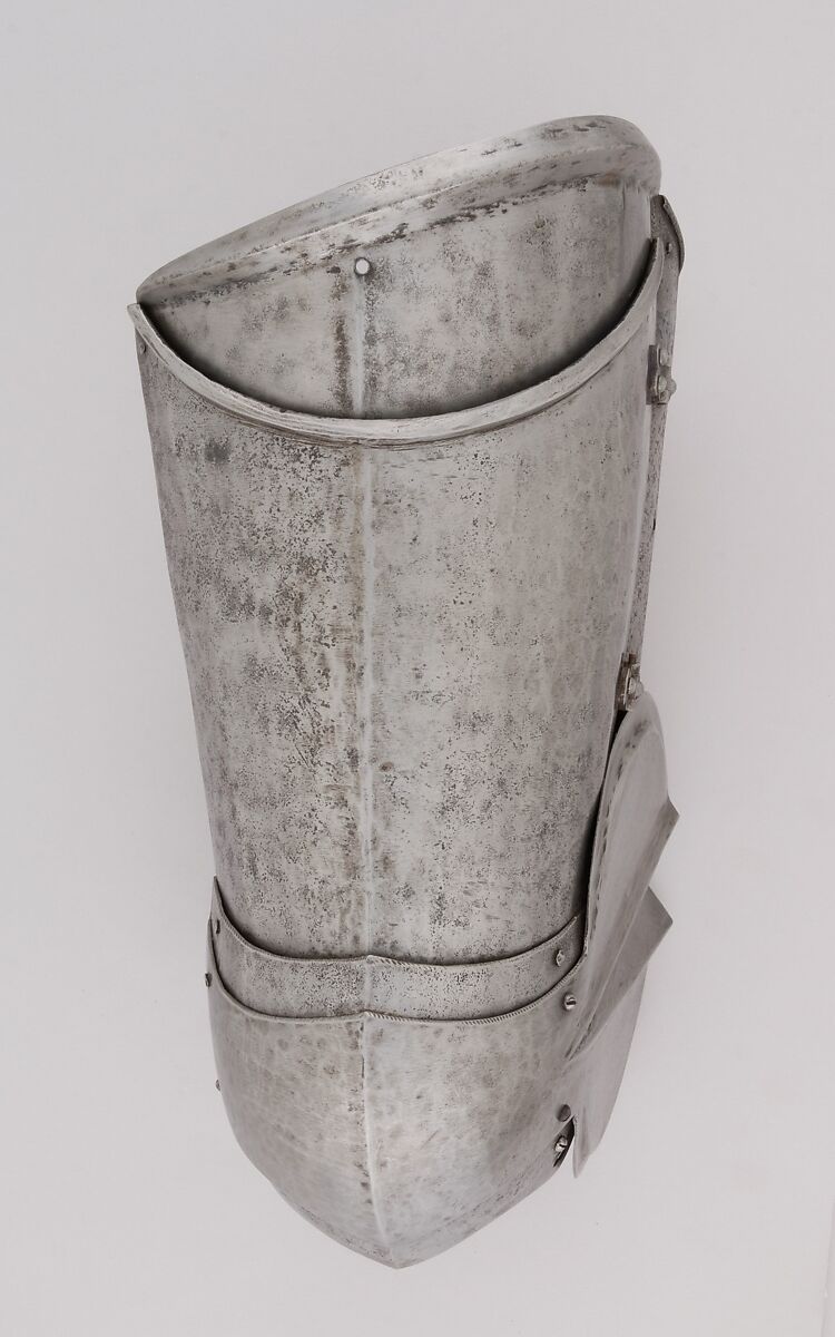 Pair of Thigh Defenses (Cuisses) with Knee Defenses (Poleyns), Steel, Italian