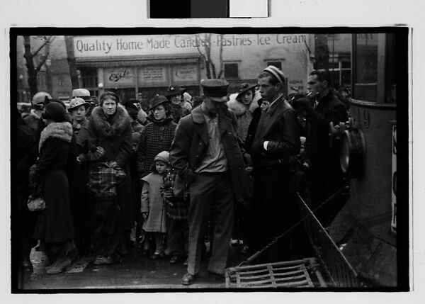 [Five 35mm Film Frames: Parade Watchers, Johnstown, Pennsylvania], Walker Evans (American, St. Louis, Missouri 1903–1975 New Haven, Connecticut), Film negative