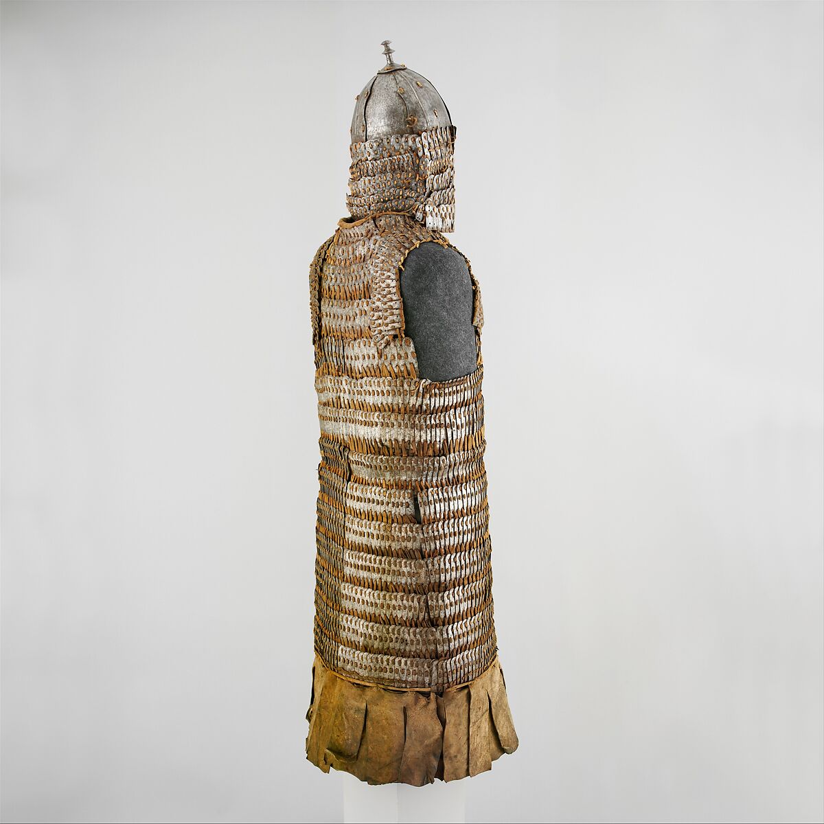 Lamellar Armor (Byang Bu'i Khrab) and Helmet, Iron, leather, Tibetan