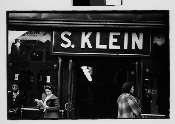 [Five 35mm Film Frames: Shoppers Outside Klein's Department Store Entrance, Sidewalk Vendor and Shoppers Beneath Billboard, Union Square, New York City], Walker Evans (American, St. Louis, Missouri 1903–1975 New Haven, Connecticut), Film negative 
