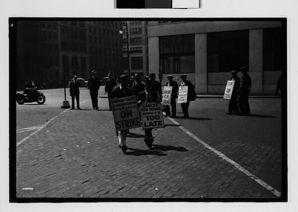 [Five 35mm Film Frames: Picket Lines, South Street, New York City], Walker Evans (American, St. Louis, Missouri 1903–1975 New Haven, Connecticut), Film negative