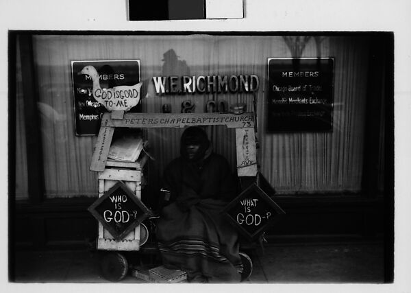 [Five 35mm Film Frames: Street Preacher and Wagon on Sidewalk, Memphis, Tennessee], Walker Evans (American, St. Louis, Missouri 1903–1975 New Haven, Connecticut), Film negative
