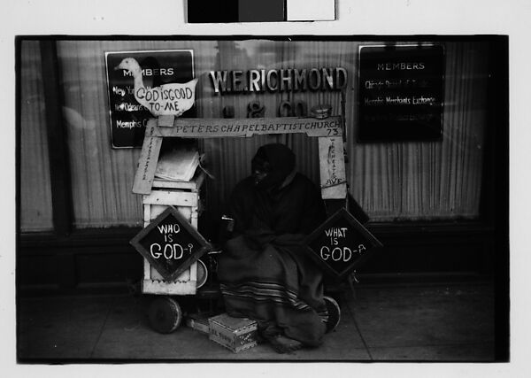 [Five 35mm Film Frames: Street Preacher and Wagon on Sidewalk, Memphis, Tennessee], Walker Evans (American, St. Louis, Missouri 1903–1975 New Haven, Connecticut), Film negative 