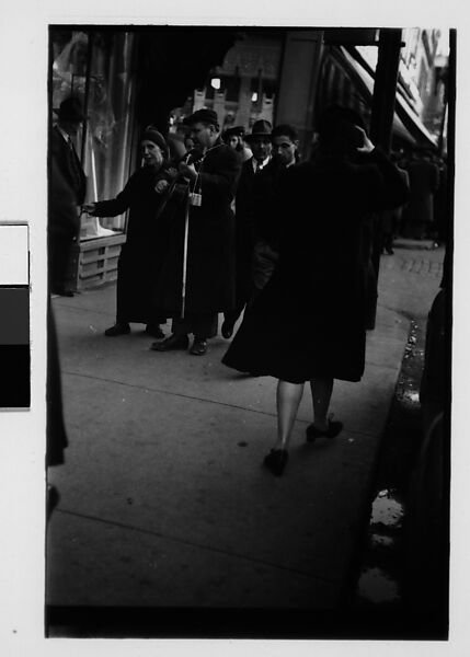 [Five 35mm Film Frames: Blind Street Musicians and Pedestrians on Sidewalk, Chicago, Illinois], Walker Evans (American, St. Louis, Missouri 1903–1975 New Haven, Connecticut), Film negative 