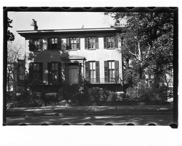 [Italian Revival House, Savannah, Georgia], Walker Evans (American, St. Louis, Missouri 1903–1975 New Haven, Connecticut), Film negative 