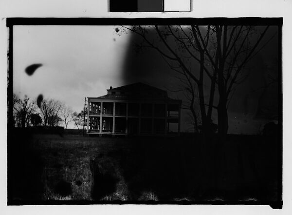 [Unidentified Plantation House, New Orleans Vicinity, Louisiana], Walker Evans (American, St. Louis, Missouri 1903–1975 New Haven, Connecticut), Film negative 